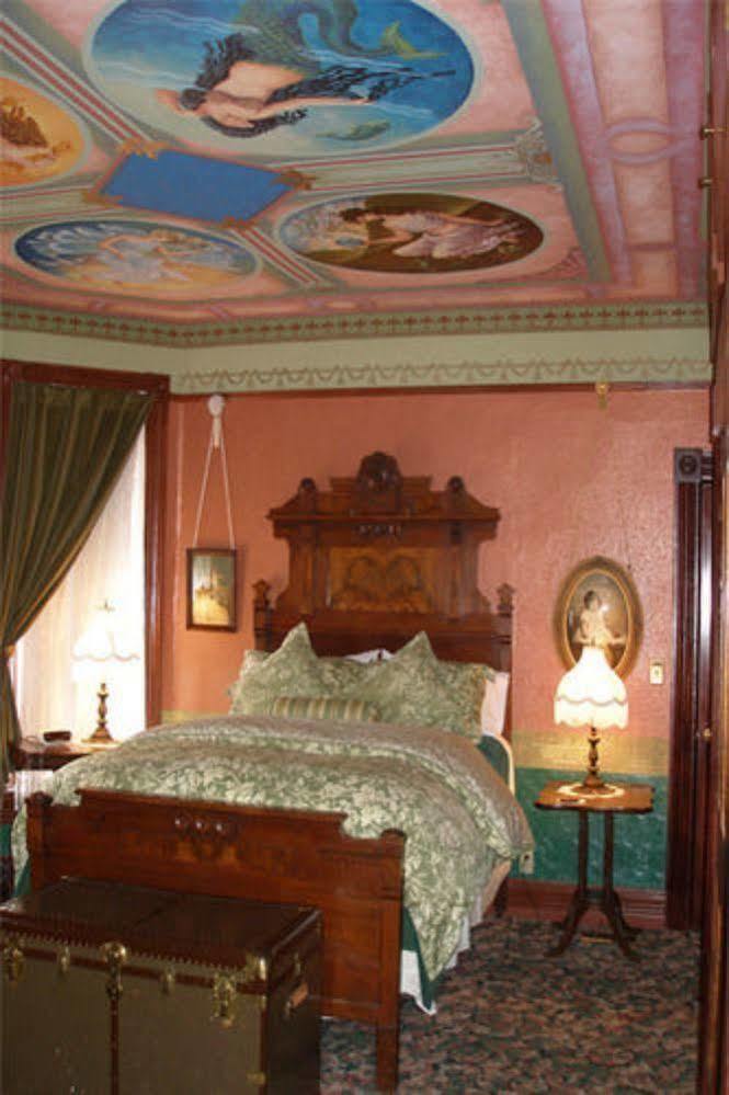 Geiger Victorian Bed And Breakfast Tacoma Exterior photo